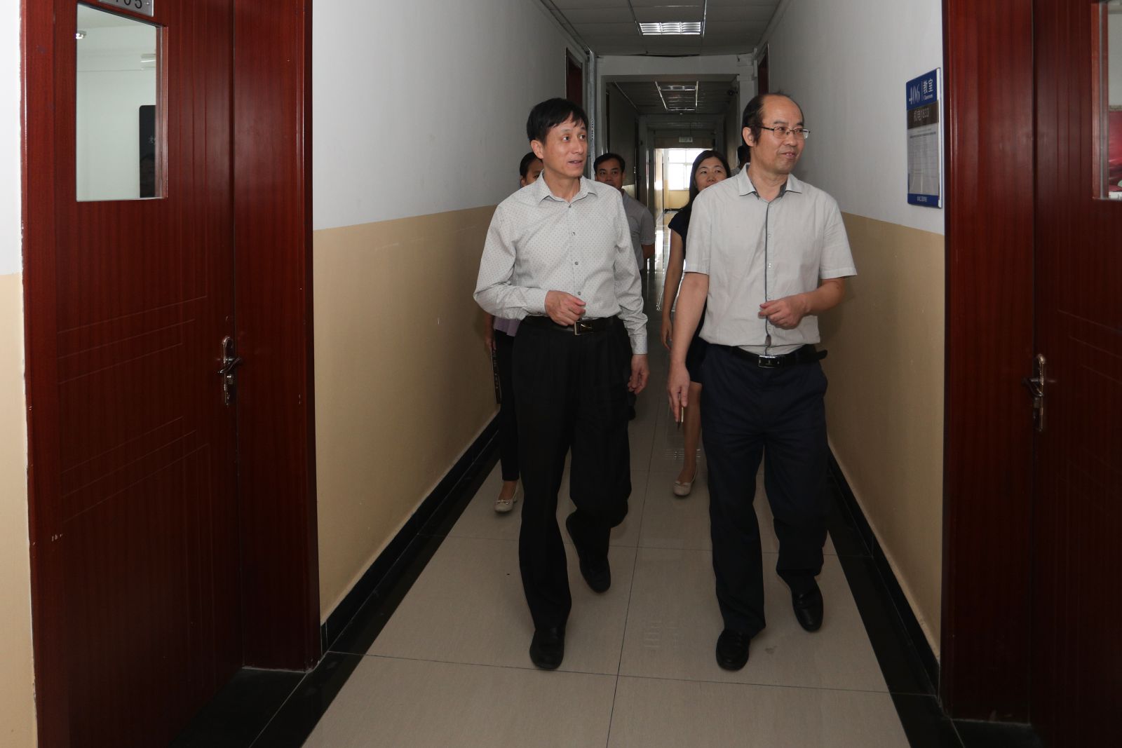 95e0c6a5e2bc44269bfc70ad12398e12.jpg 95e0c6a5e2bc44269bfc70ad12398e12.jpg