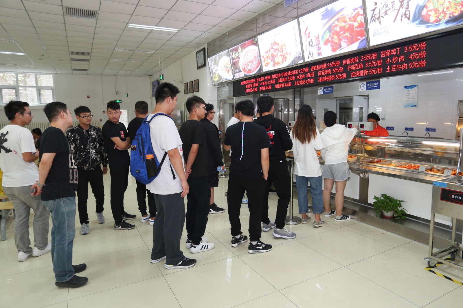 f8345f05ef1b44e38640685573ffa802.jpg f8345f05ef1b44e38640685573ffa802.jpg