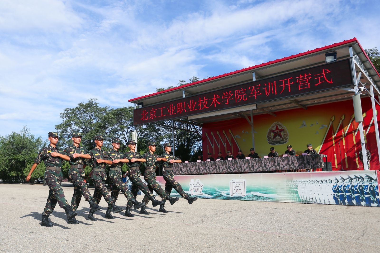 bba88aa715fd49e49081633db61d7f57.jpg bba88aa715fd49e49081633db61d7f57.jpg